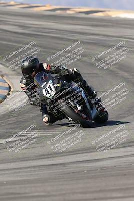 media/Dec-07-2025-CVMA (Sun) [[3e7d2de5dc]]/Race 7-Formula Lightweight Twins Shootout/